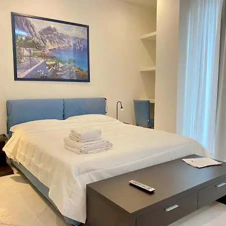 Crespi Station Apartman