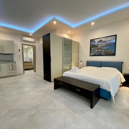 Crespi Station * Bologne