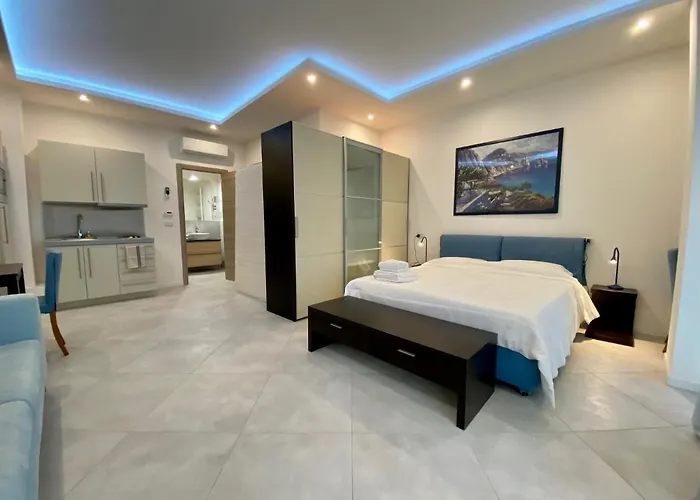 Crespi Station * Bologna